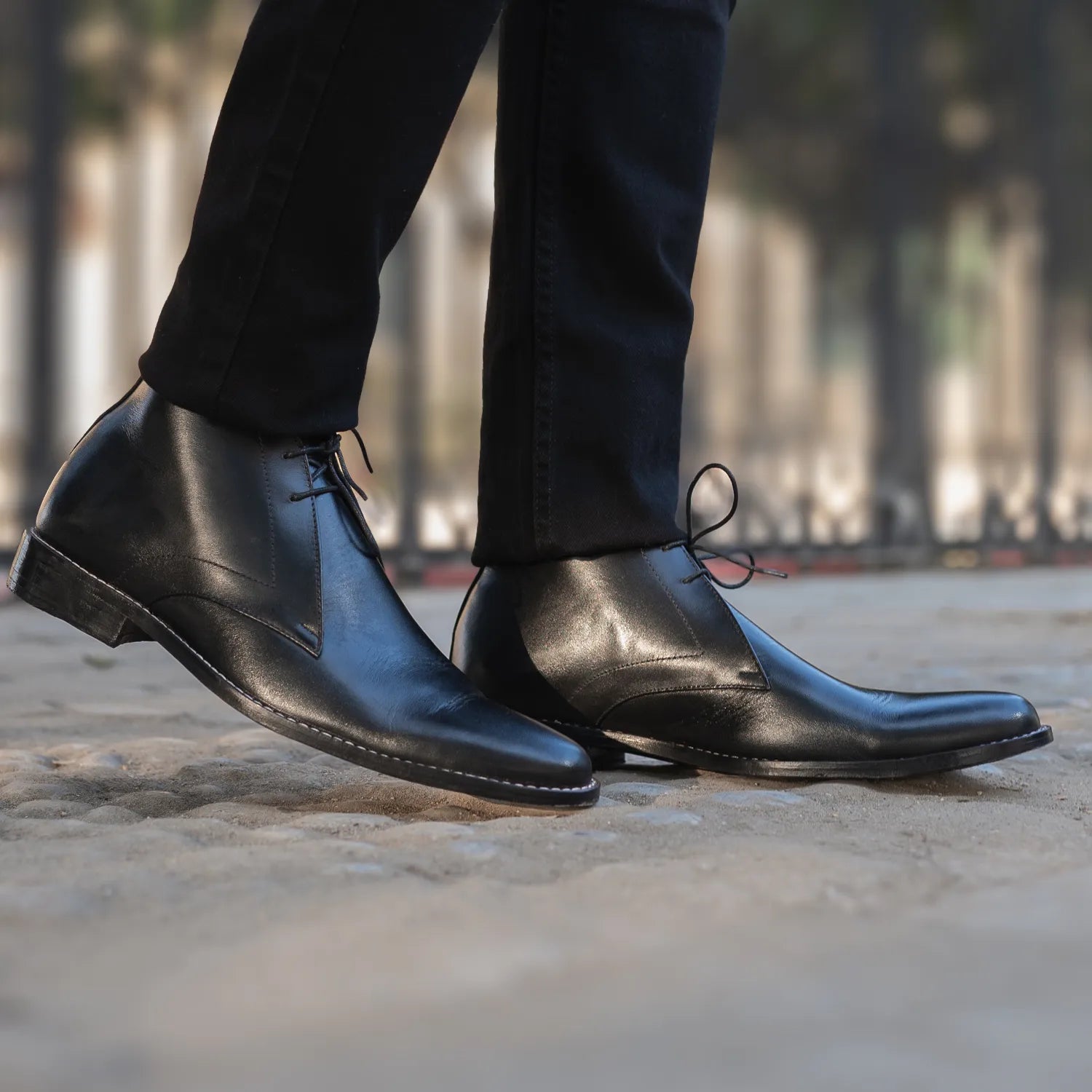 Orlaven Corry Chukka Black Leather Boots footwear image 7