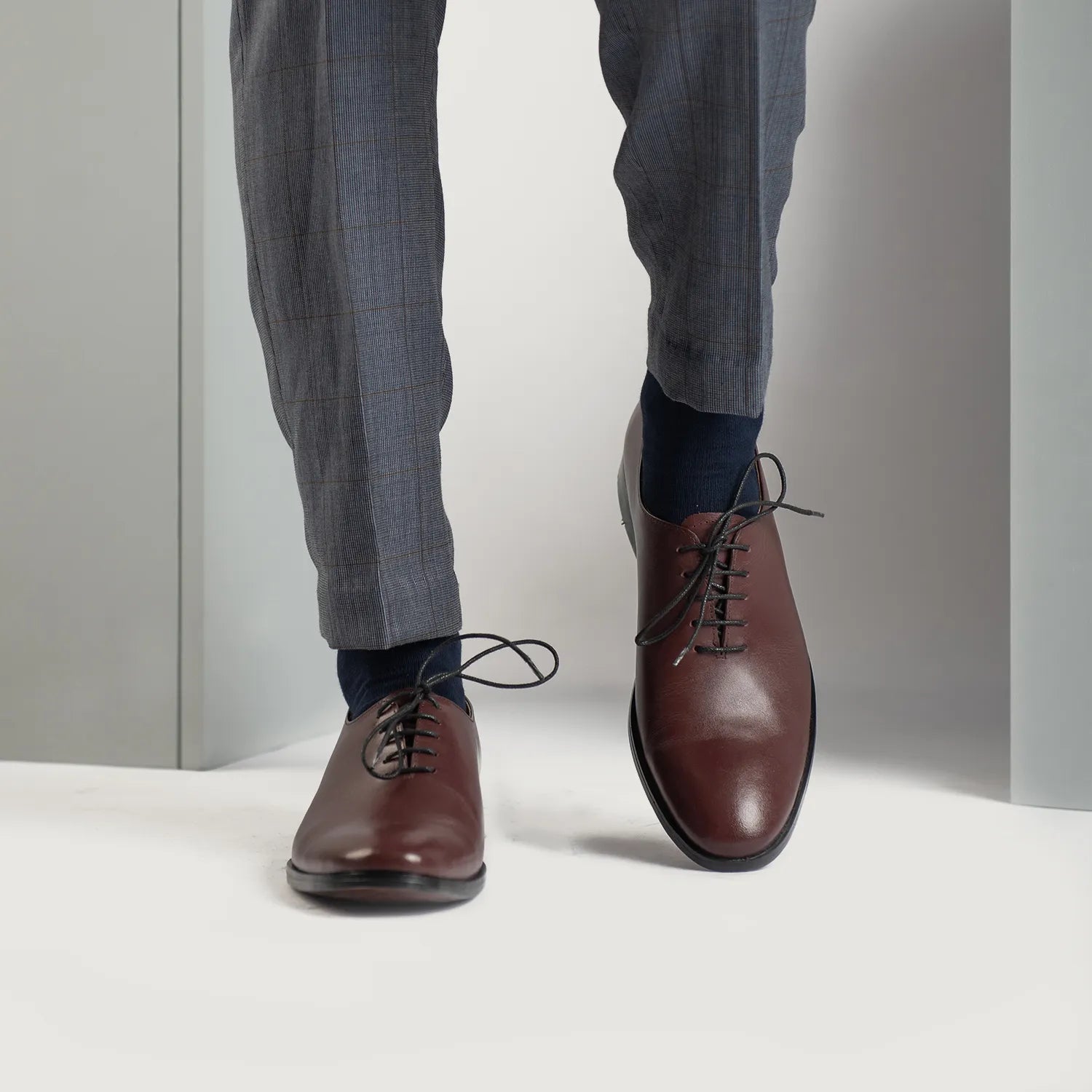 Orlaven Director Wholecut Maroon Leather Shoes footwear image 7