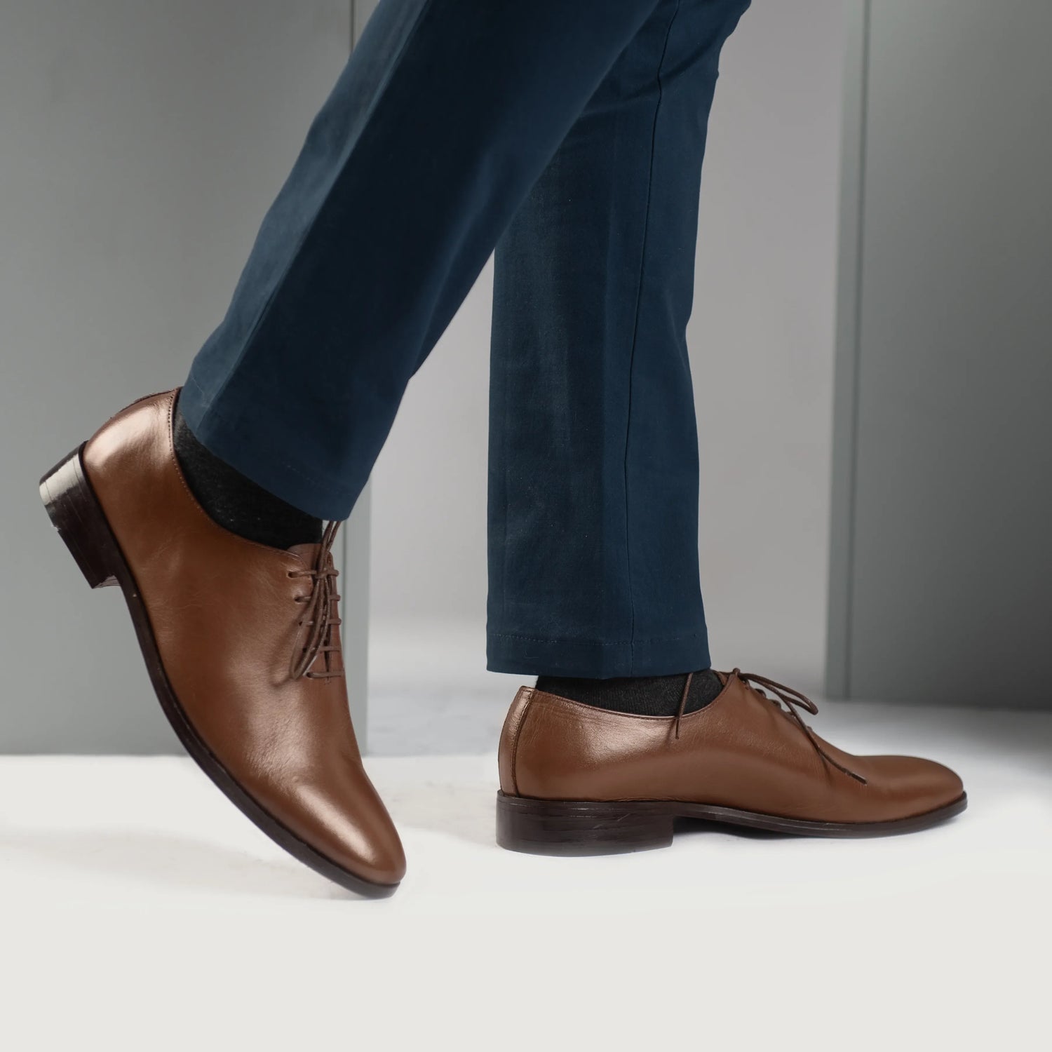 Orlaven Director Wholecut Tan Leather Shoes footwear image 8
