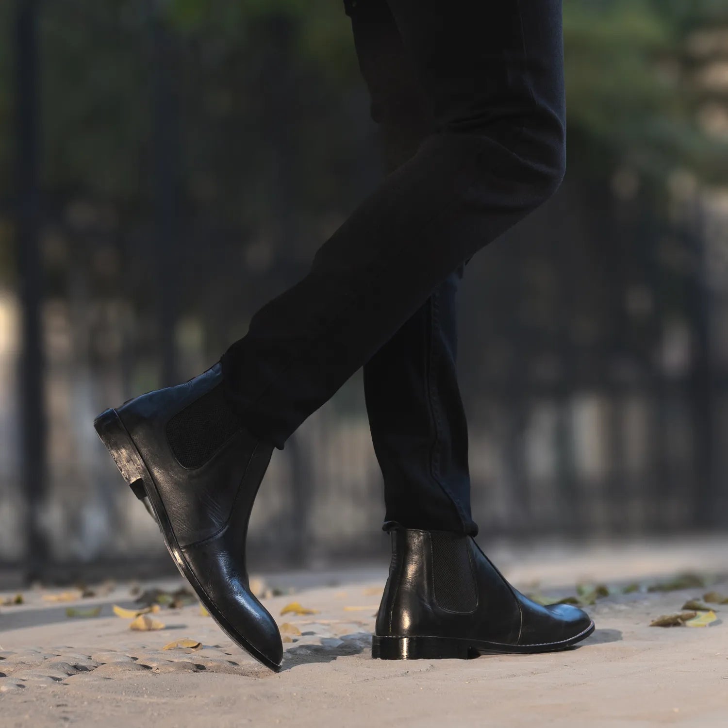 Orlaven Clarkson Chelsea Black Leather Boots footwear image 9