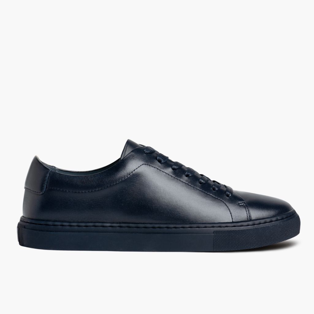 Orlaven Women's Encore | Navy footwear image 2