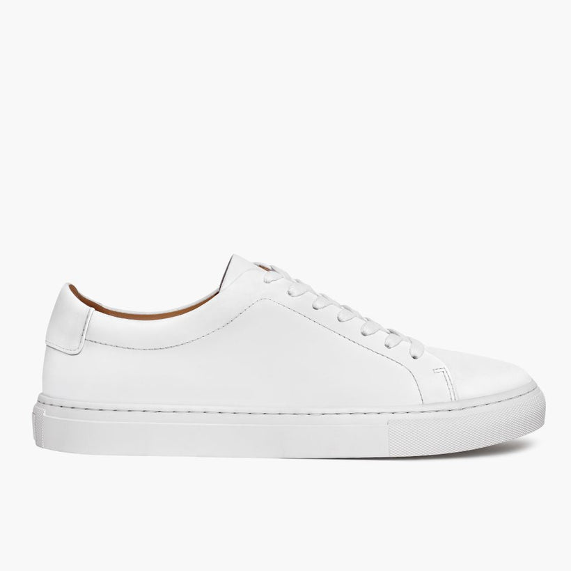 Orlaven Women's Encore | White footwear image 2