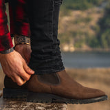 Authentic Full-Grain Leather Grain Depth & Pull-Up Patina Texture Detail