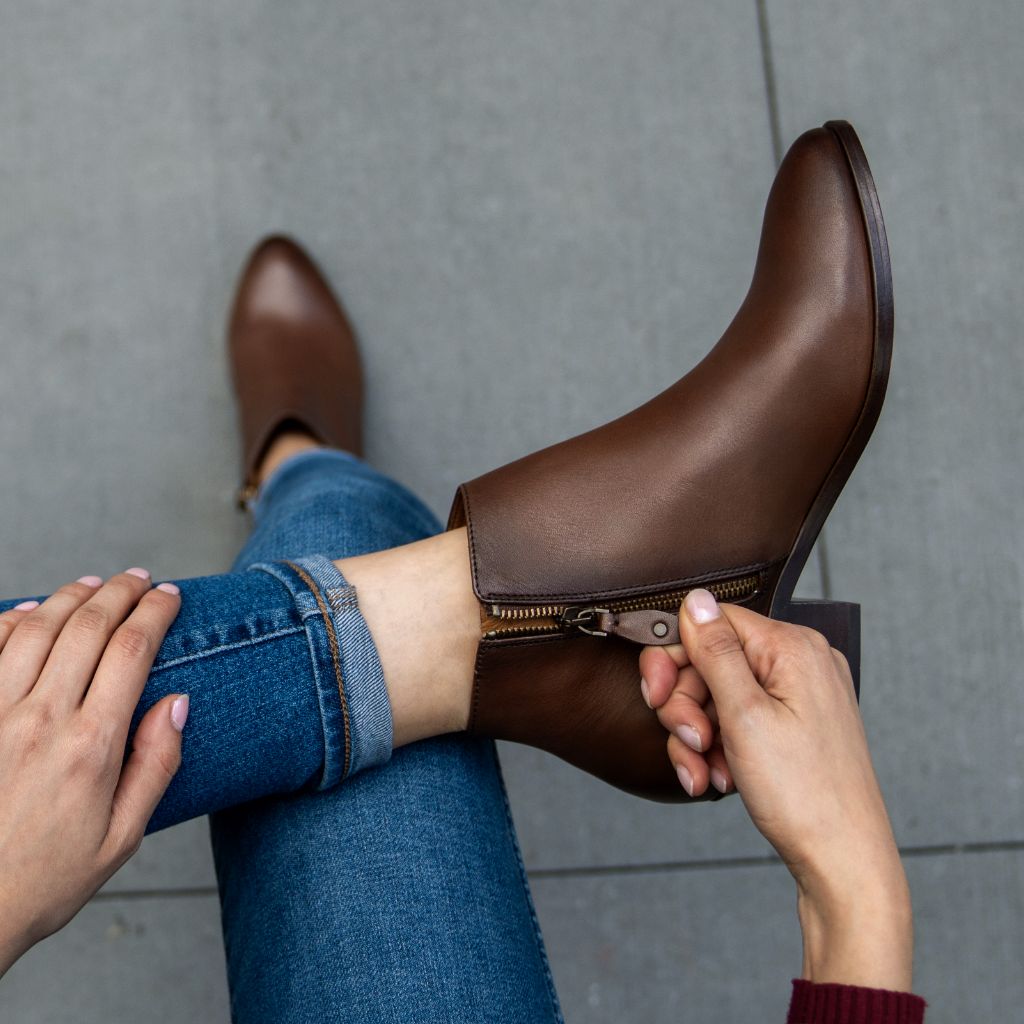 Orlaven Downtown | Amaretto footwear image 7