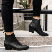 Orlaven Dreamer Bootie | Black footwear image 6