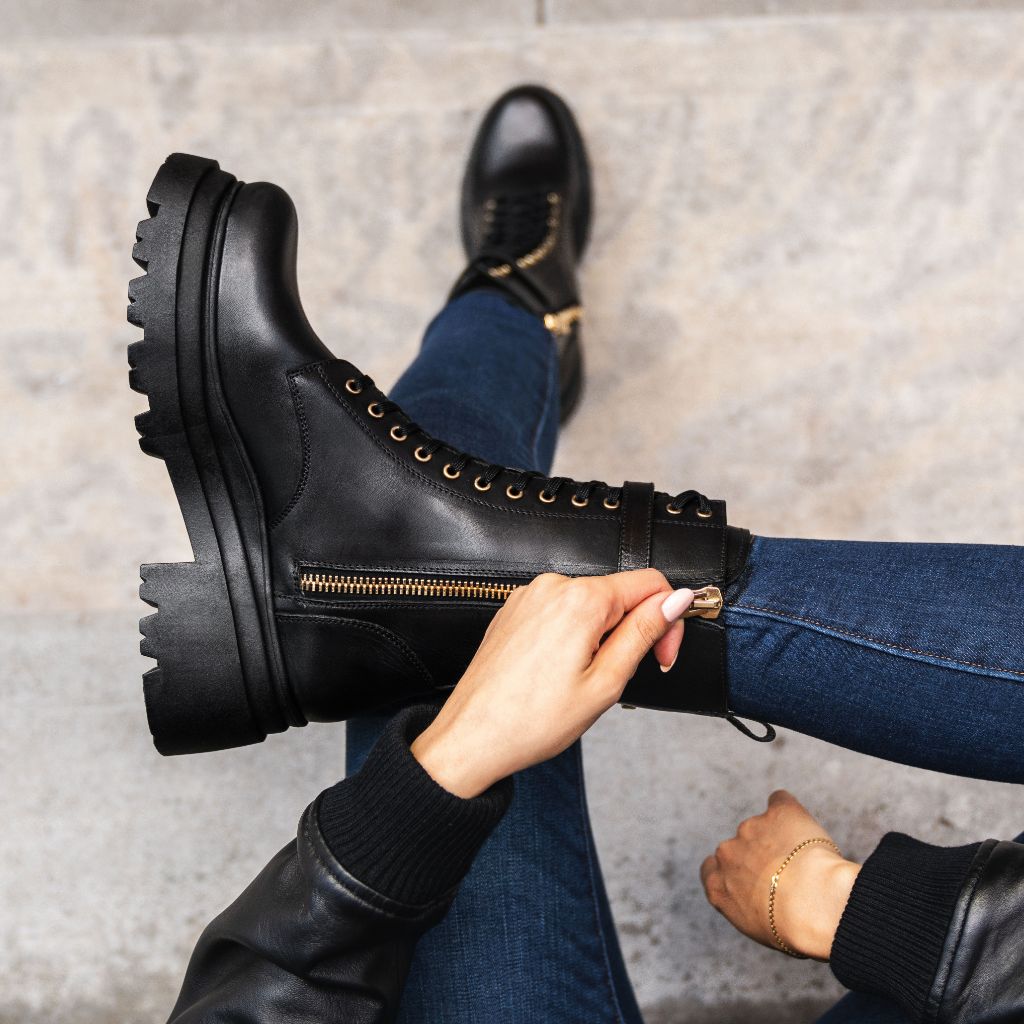 Orlaven Fatale | Black & Gold footwear image 8