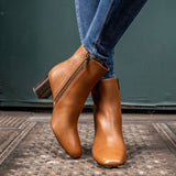 Cushioned Leather Insole & Ergonomic Arch Support Construction Detail