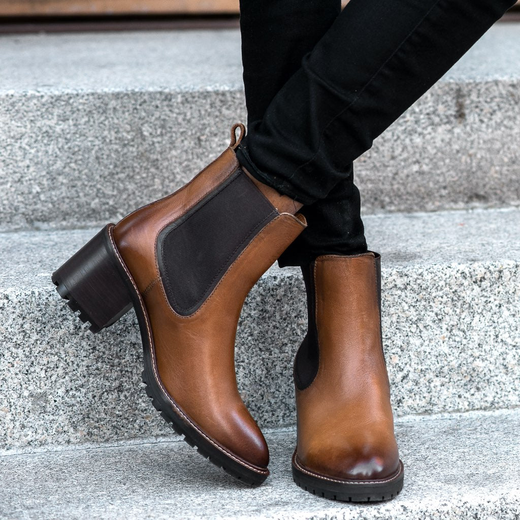 Orlaven Knockout | Toffee footwear image 7