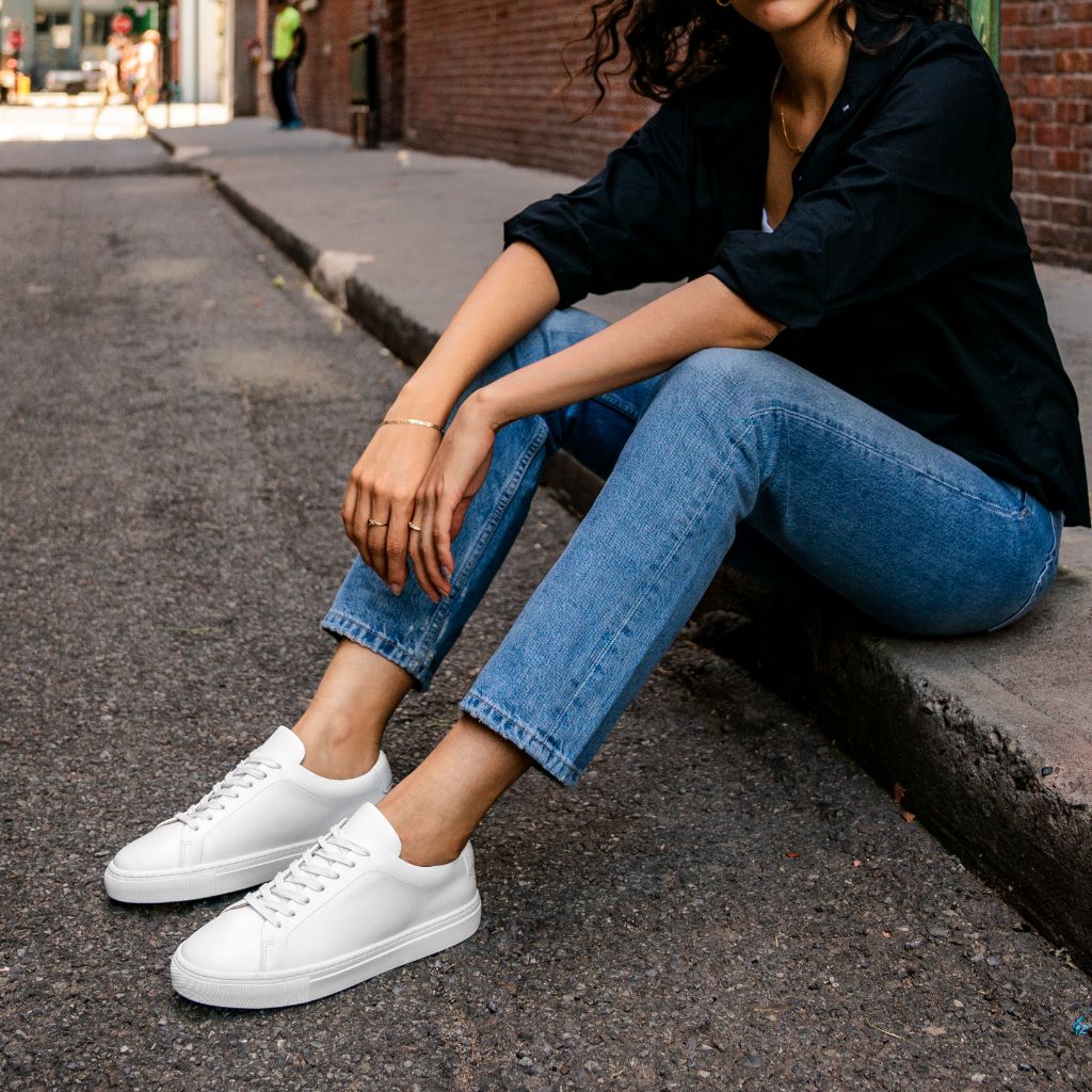 Orlaven Women's Encore | White footwear image 8