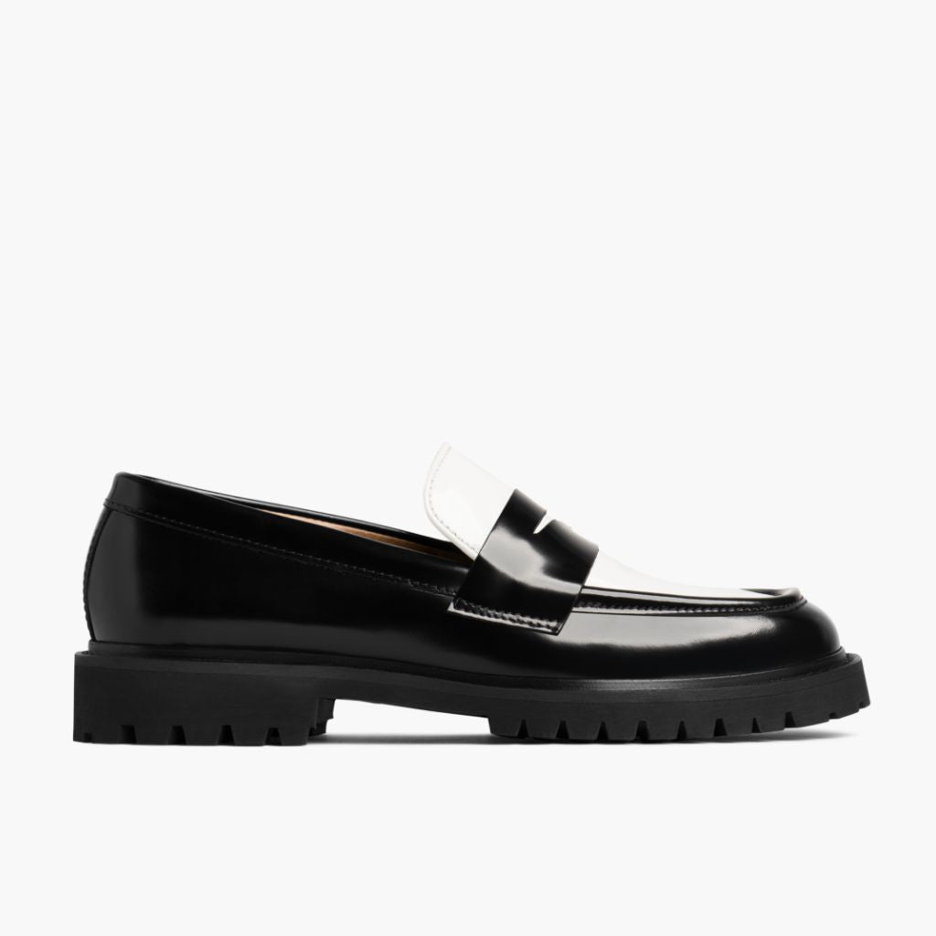 Orlaven Penny | Black & White footwear image 2
