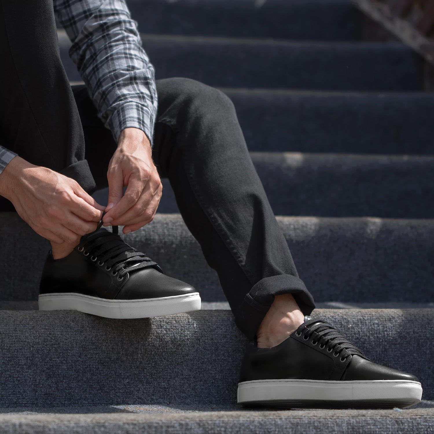Orlaven Murphy Low Top Black Leather Sneakers footwear image 4