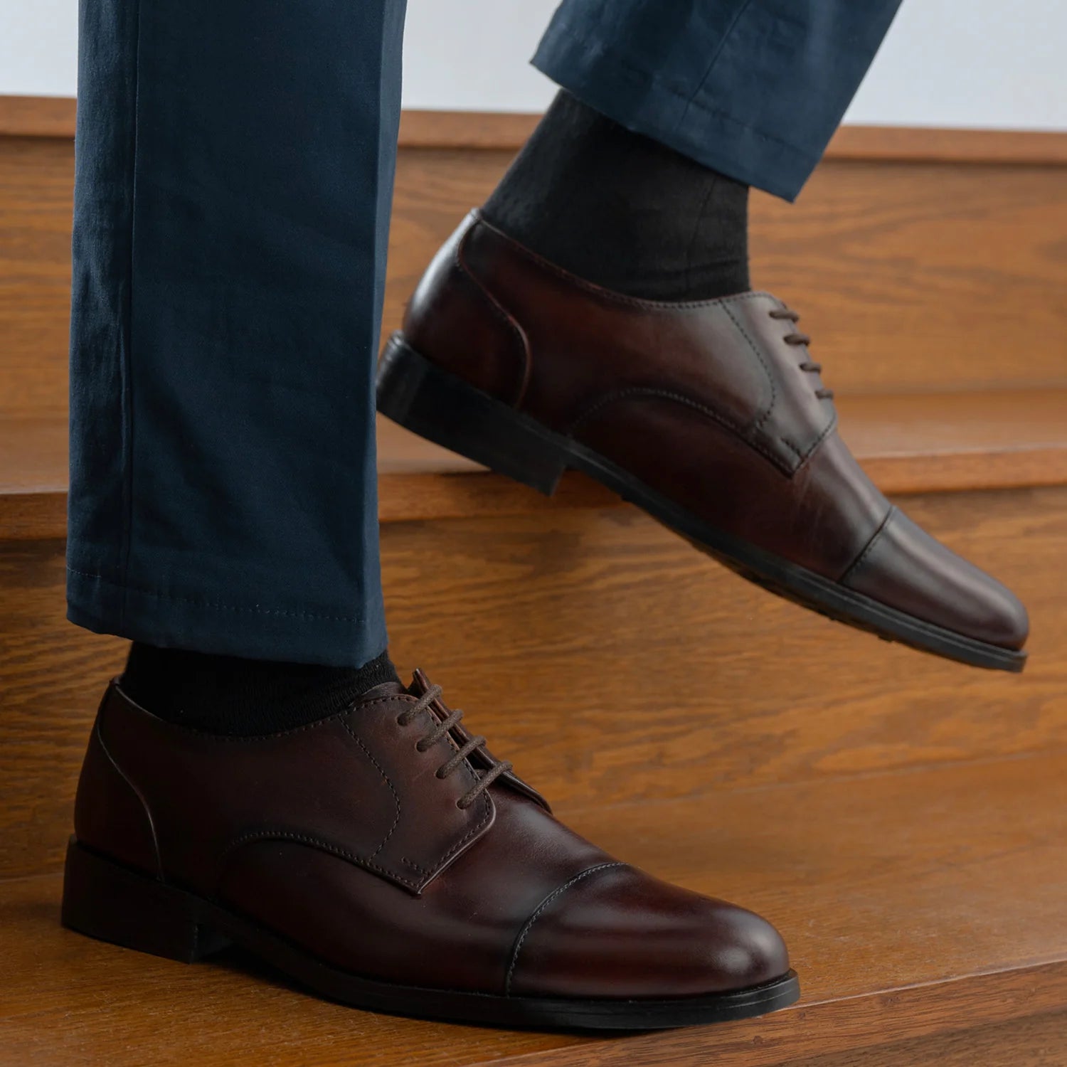 Orlaven Attorney Derby Burnished Brown Leather Shoes footwear image 9