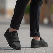 Orlaven Murphy Low Top Black Nubuck Sneakers footwear image 2