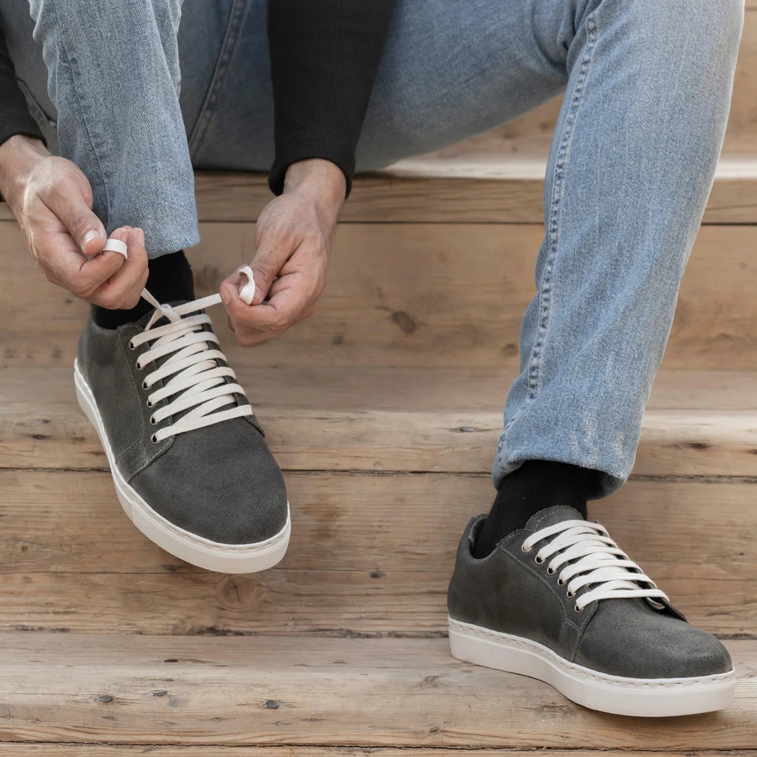 Orlaven Murphy Low Top Grey Suede Leather Sneakers footwear image 7