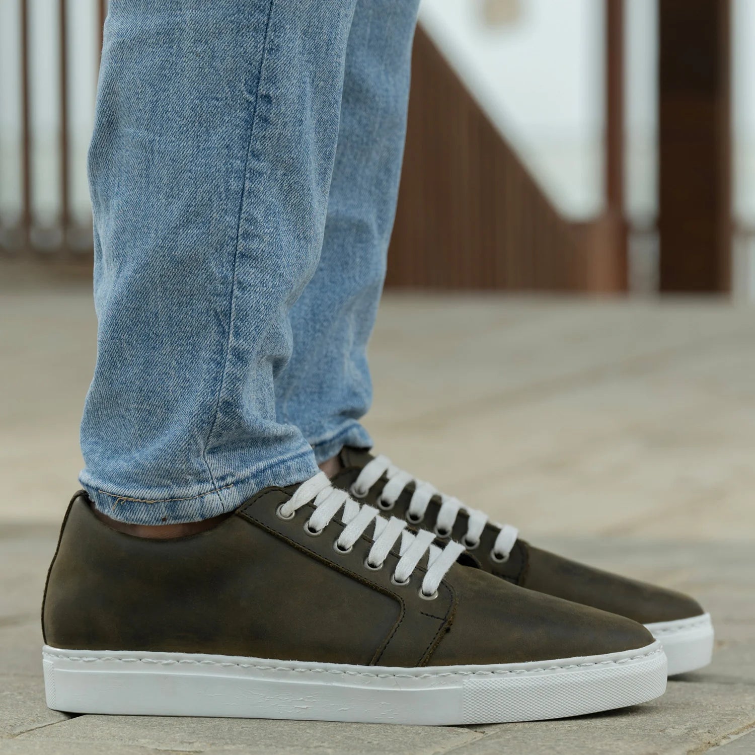 Orlaven Murphy Low Top Olive Pullup Leather Sneakers footwear image 7