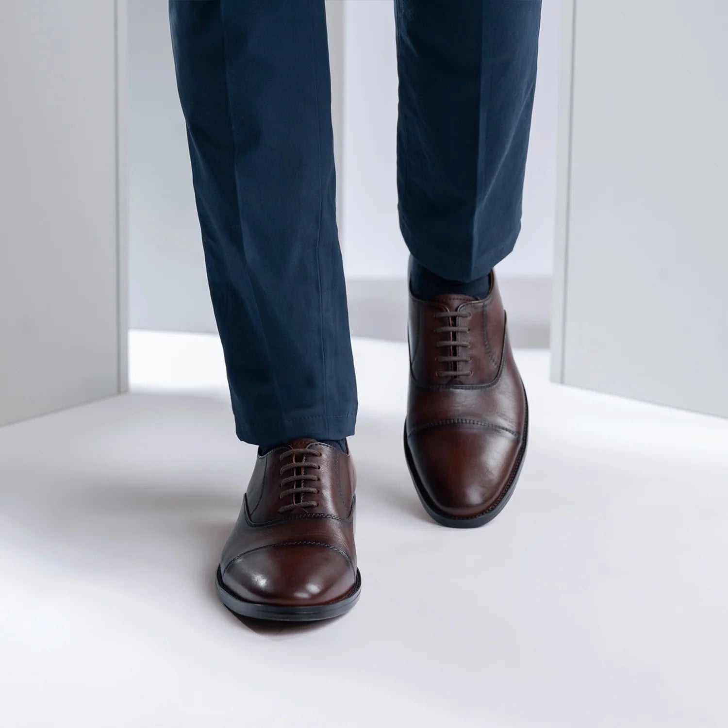 Orlaven Professor Oxford Burnished Brown Leather Shoes footwear image 7
