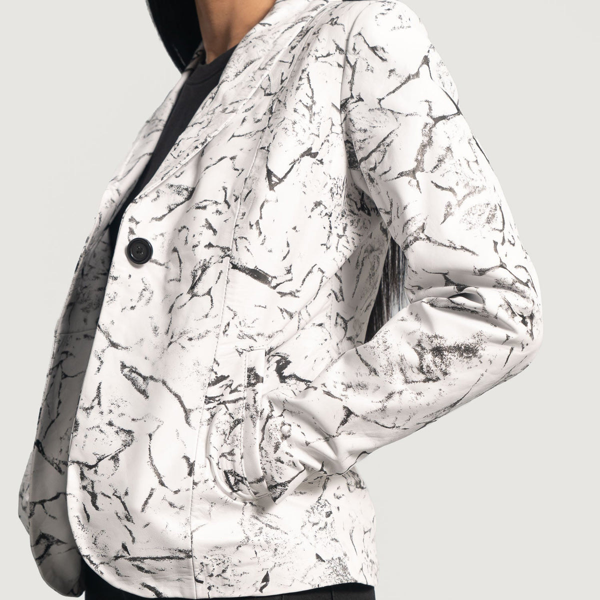 Interior View Showing Quilted viscose lining & Dual Inside Utility Storage Pockets