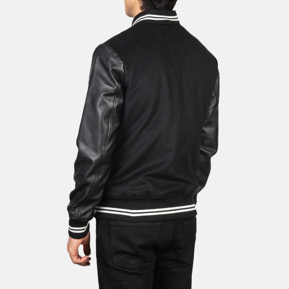 Authentic Sheepskin Leather Grain Texture & Heavy-Duty Seam Stitching Detail