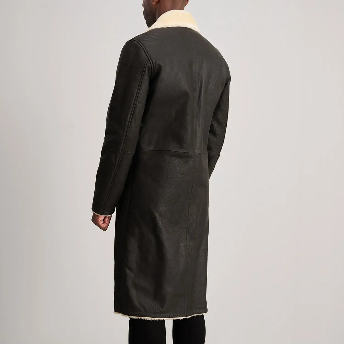 Authentic Sheepskin Snuffed with Snuffed Finish Grain Texture & Heavy-Duty Seam Stitching Detail