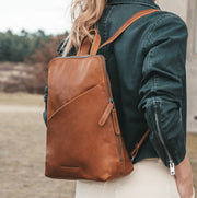 Cognac Leather Backpack Amanda, product view 2