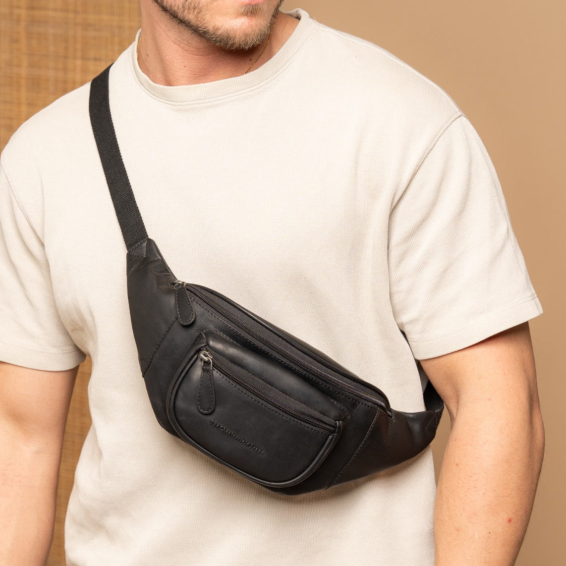 Black Leather Belt Bag Vernio, product view 2