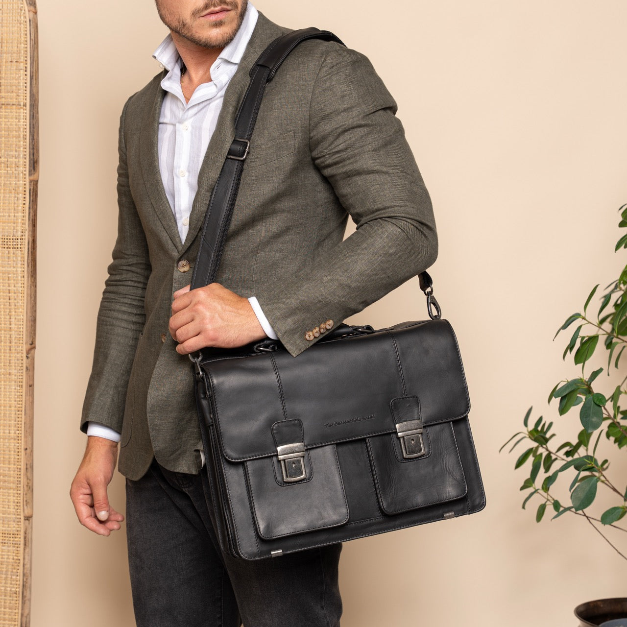 Black Leather Briefcase Springfield, product view 2