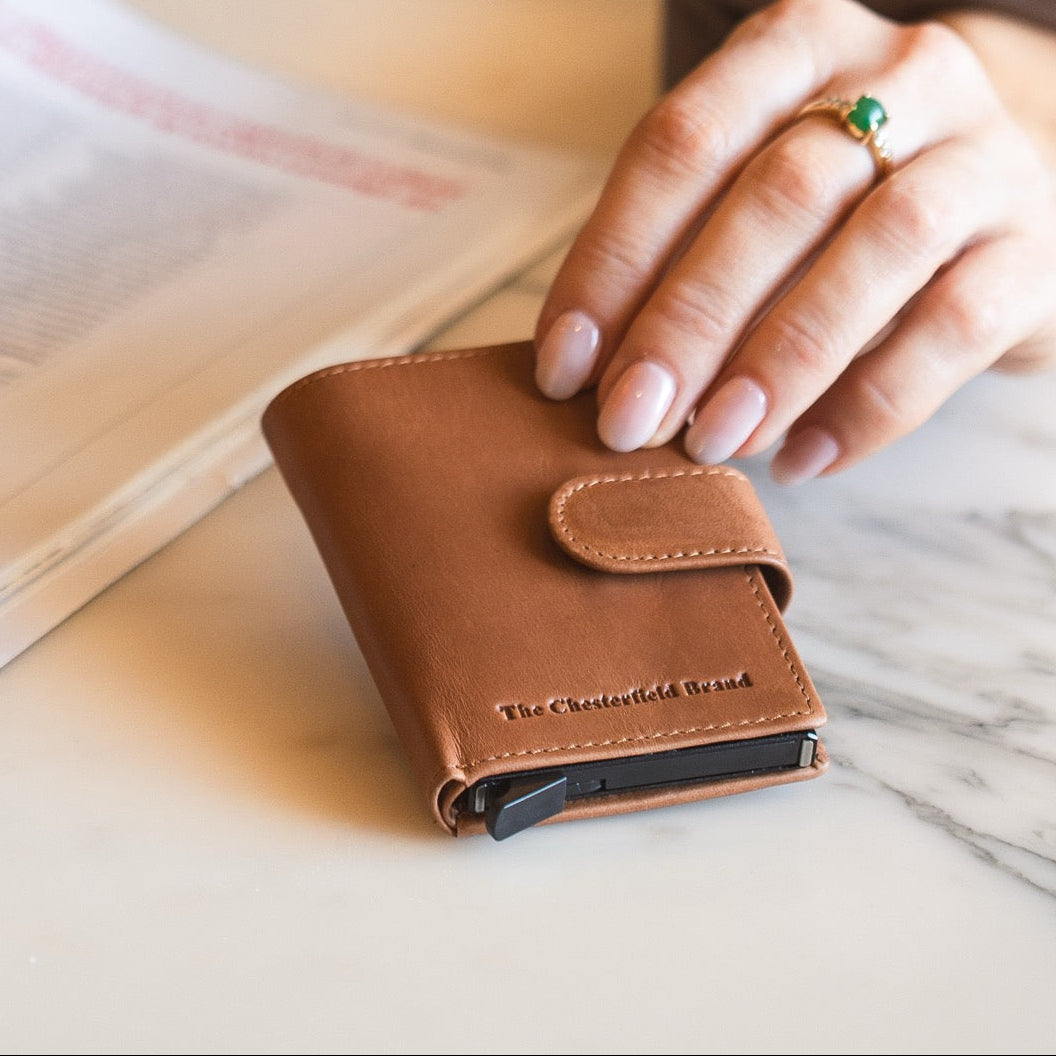Cognac Leather Card Holder Loughton, product view 2