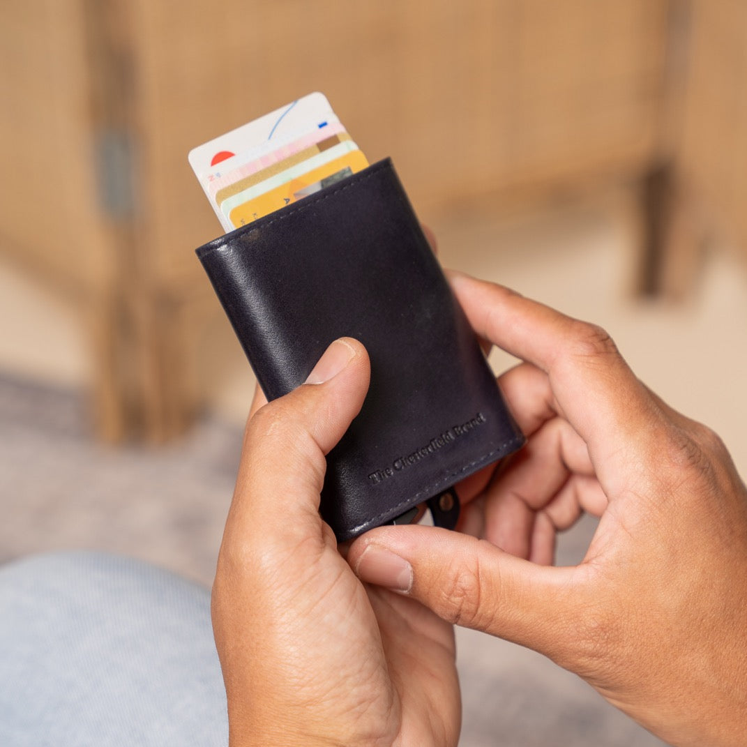 Paris Full-Grain Leather Card Holder – alternate product view 2