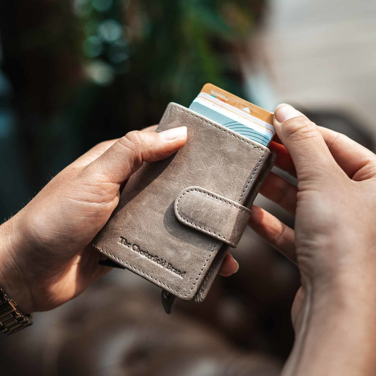 Prague Full-Grain Leather Card Holder – alternate product view 2