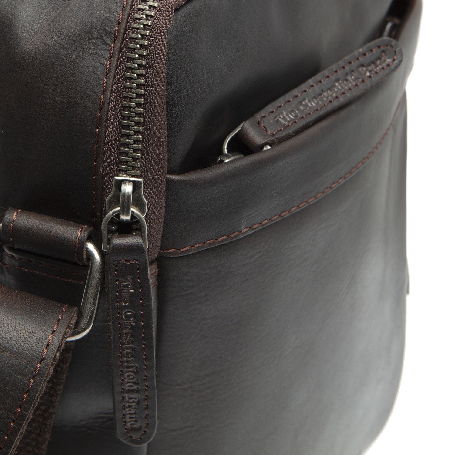 Brown Leather Crossbody Bag Alva, detail view 1