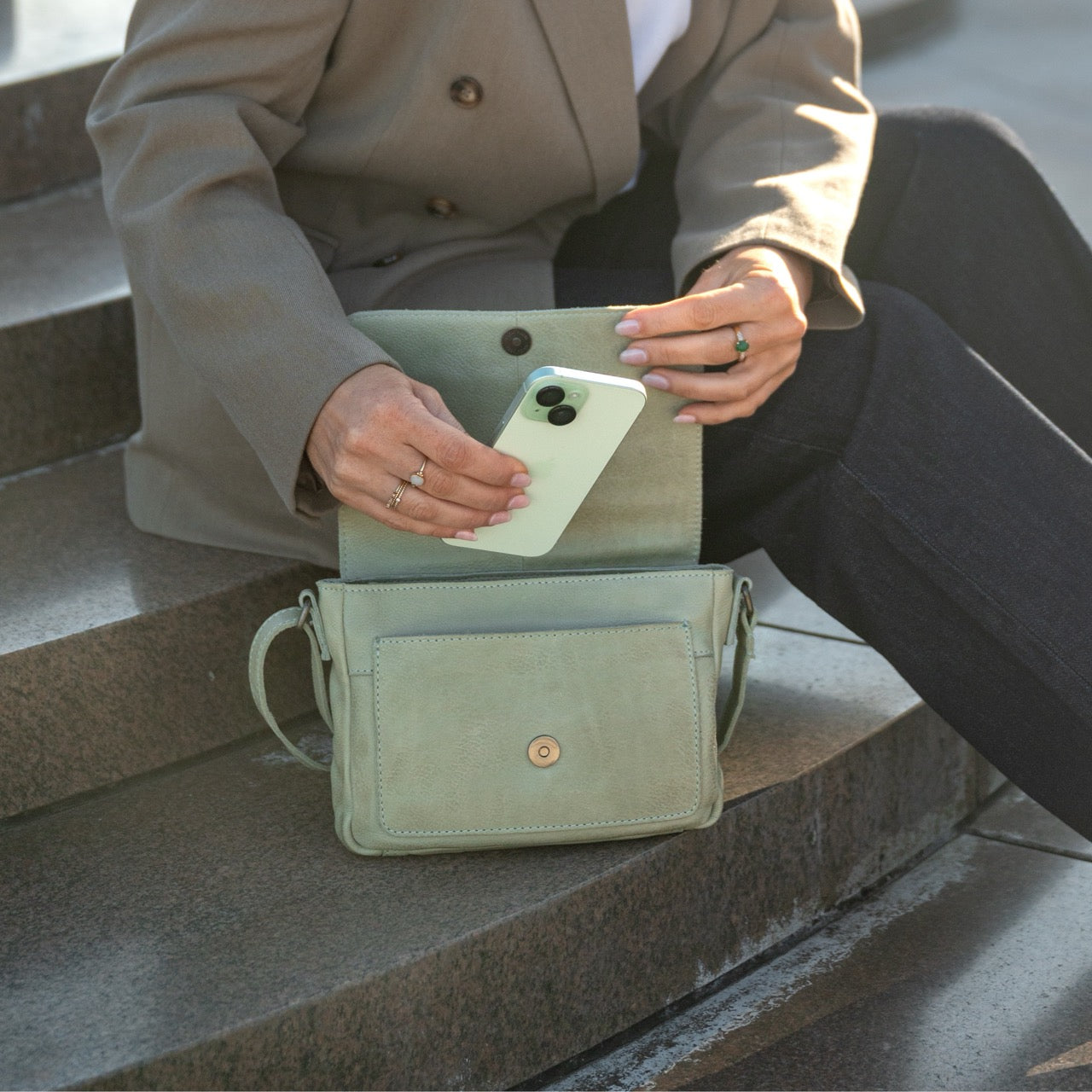 Ocean Green Leather Crossbody Bag Ann, product view 3