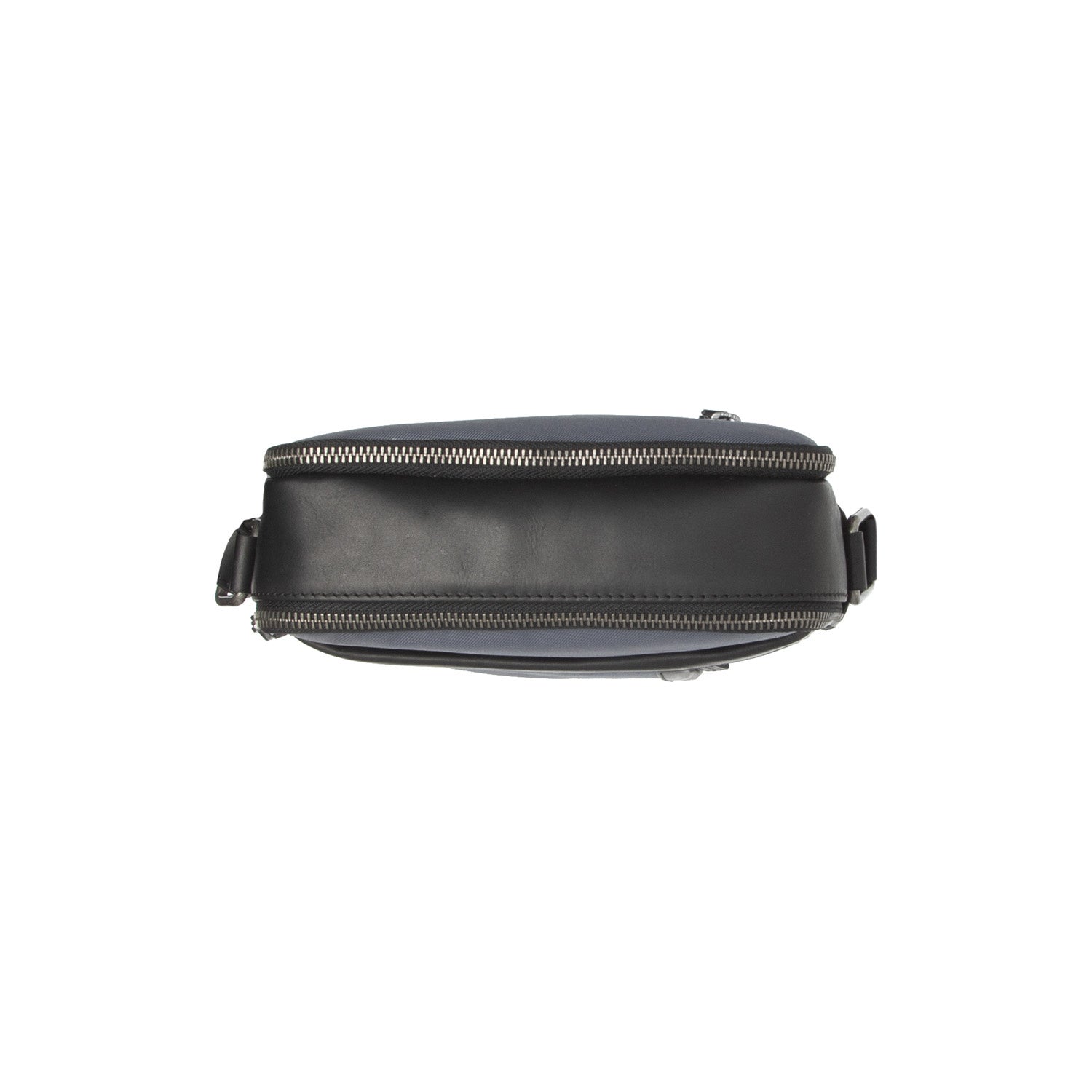 Light Grey Leather Crossbody Bag Arendal, product view 3
