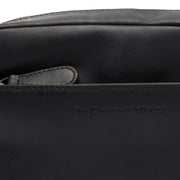 Black Leather Crossbody Bag Arona, detail view 3