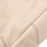 Beige Leather Crossbody Bag Clarita, detail view 3