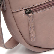 Lavender Lilac Leather Crossbody Bag Clarita, detail view 3