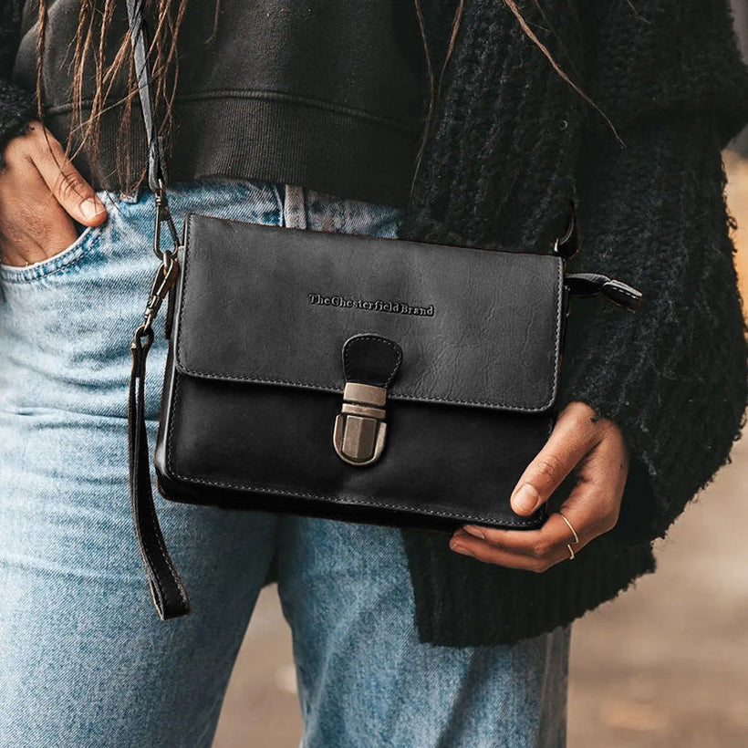 Black Leather Crossbody Bag Lucca, front view
