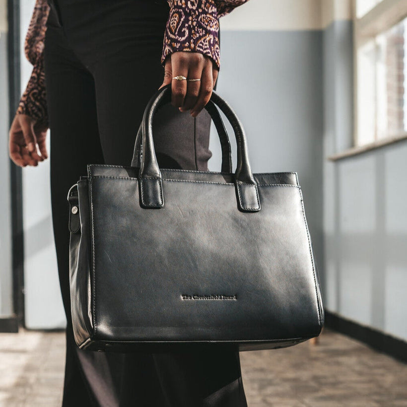Black Leather Handbag Garda, front view