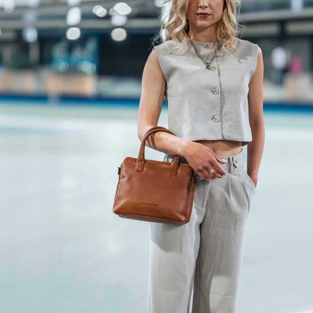 Cognac Leather Handbag Hermosa, product view 3