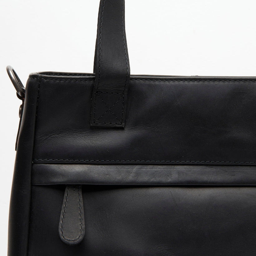 Black Leather Handbag Lingfield, front view