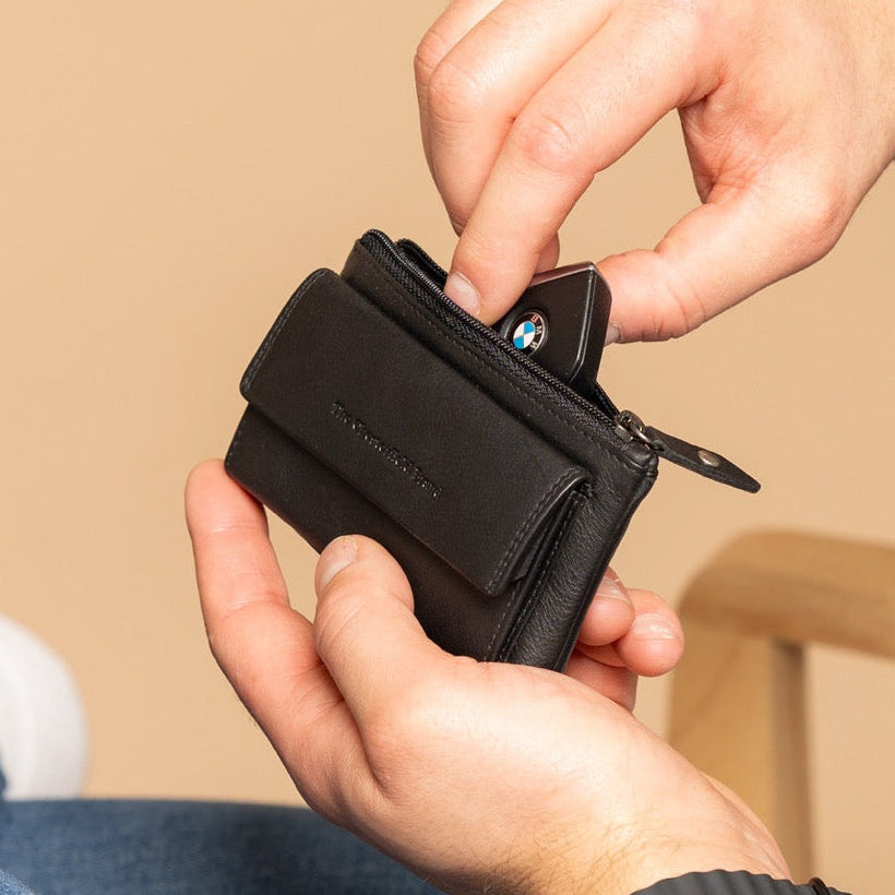 Black Leather Key Case Torano, front view