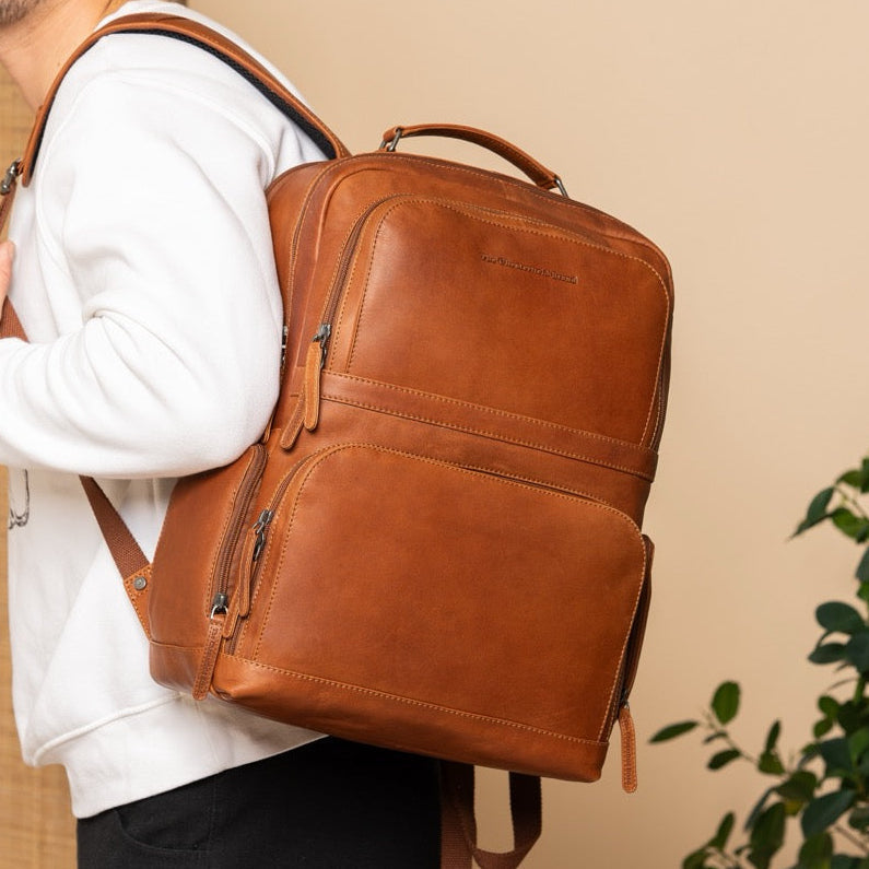 Cognac Leather Laptop Backpack Lennox, product view 2