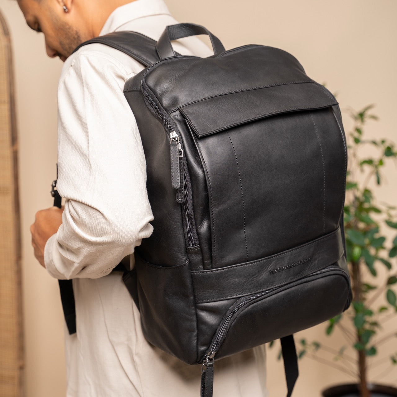 Black Leather Laptop Backpack Rich, product view 2