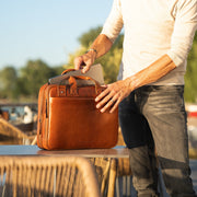 Cognac Leather Laptop Bag Iseo, detail view 1