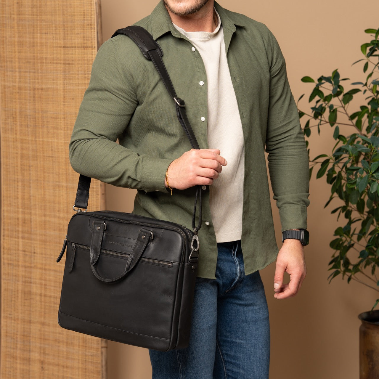 Black Leather Laptop Bag Montara, product view 3