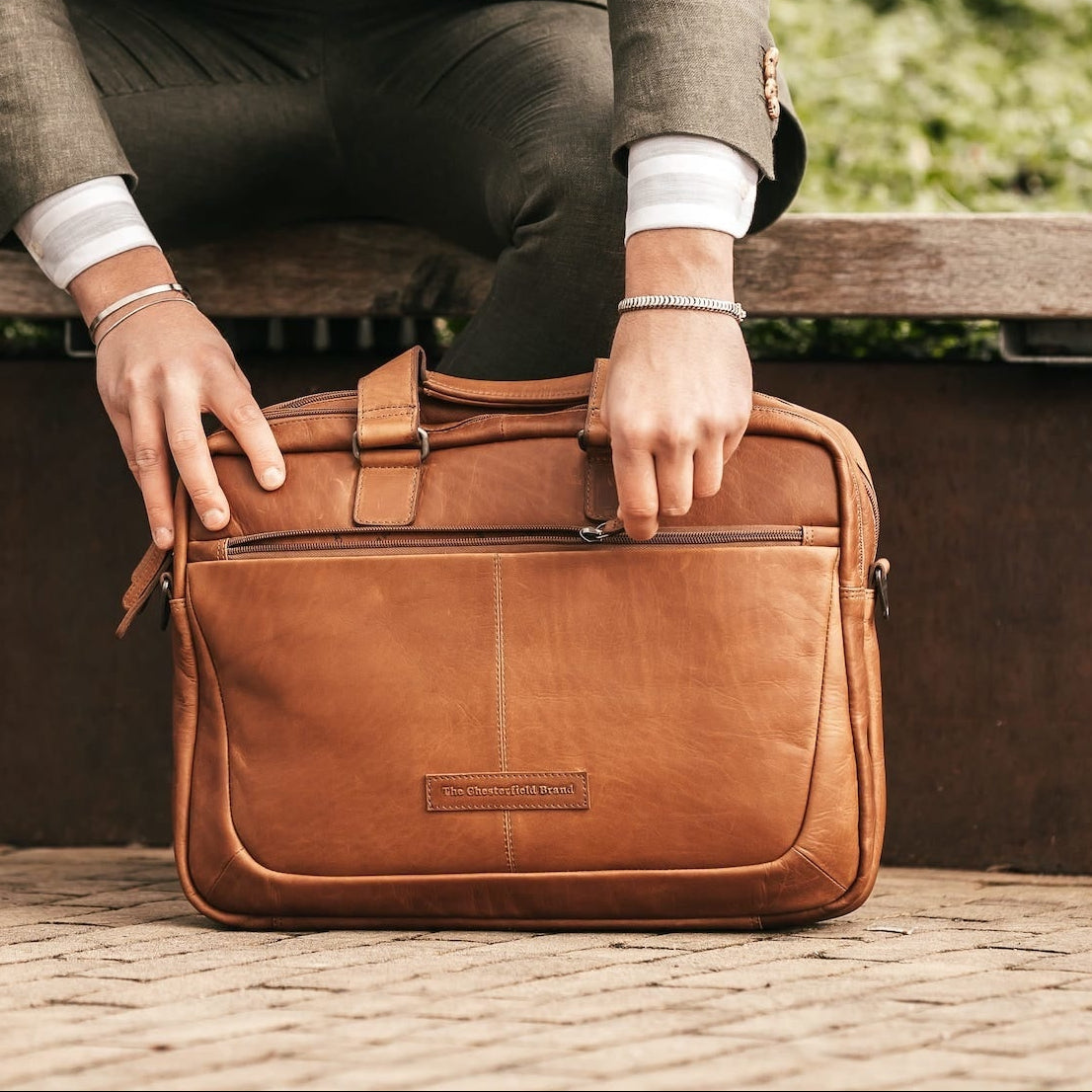 Cognac Leather Laptop Bag Seth, product view 2