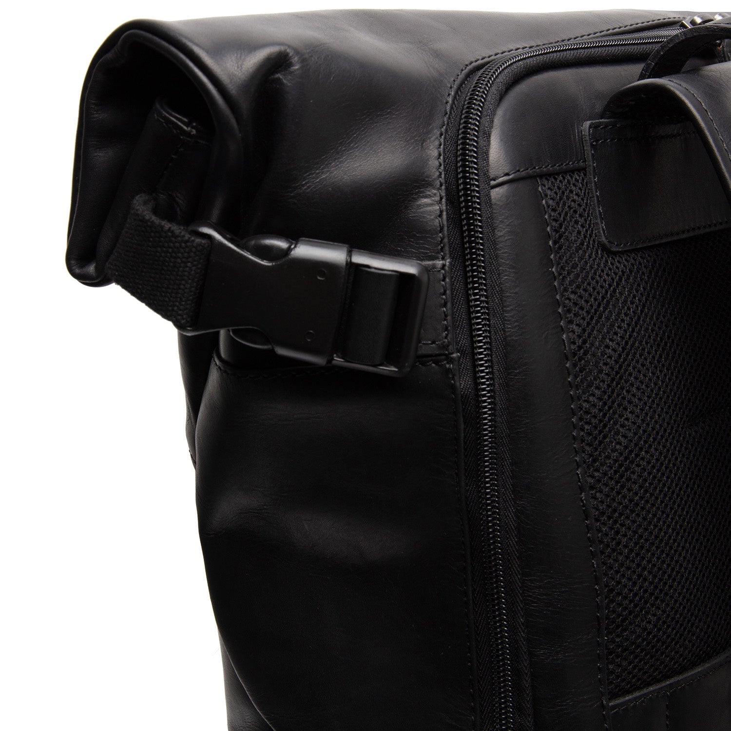 Black Leather Roll-top Backpack Liverpool, detail view 3
