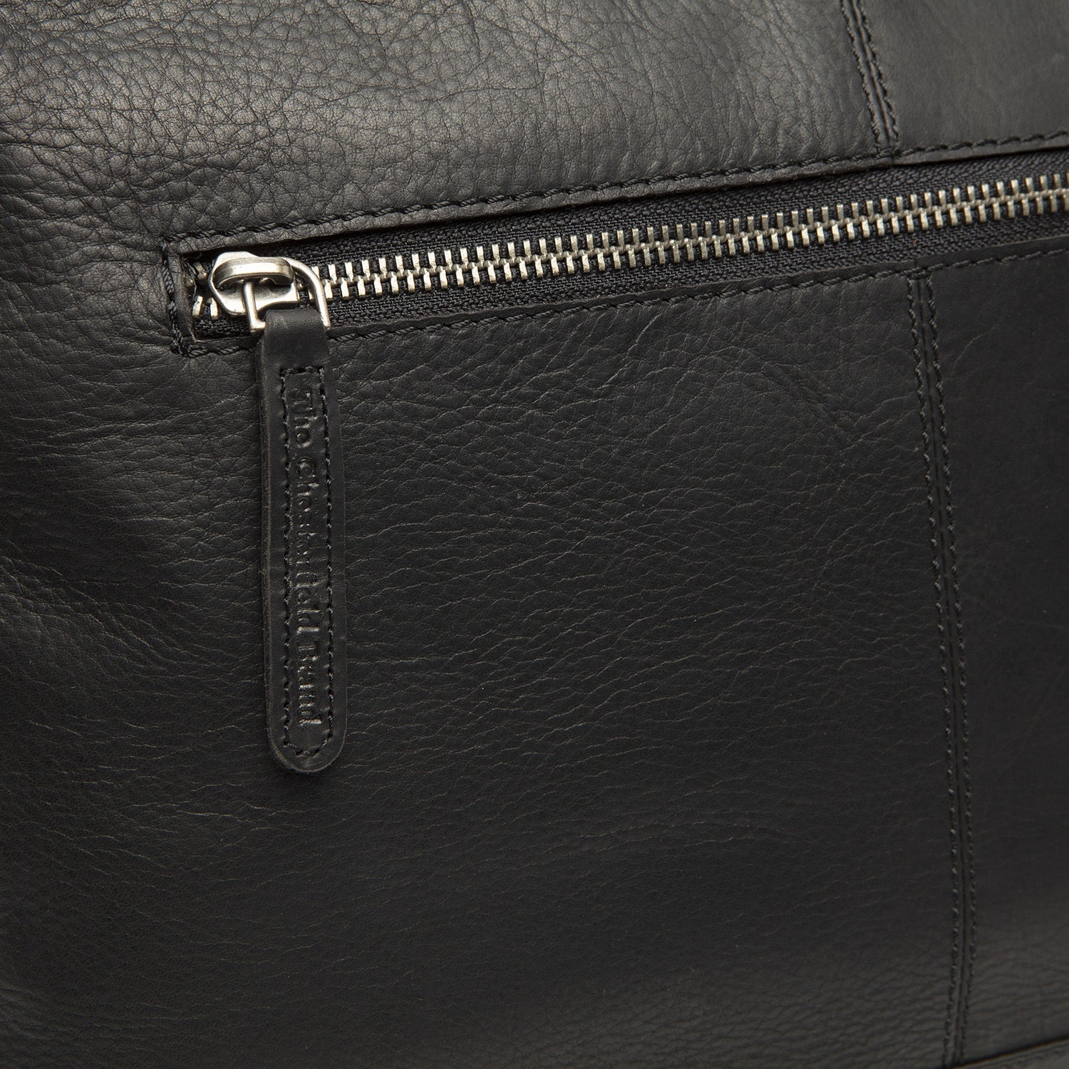 Black Leather Shoulder Bag Amelia, detail view 3