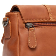 Cognac Leather Shoulder Bag Clifden, detail view 4