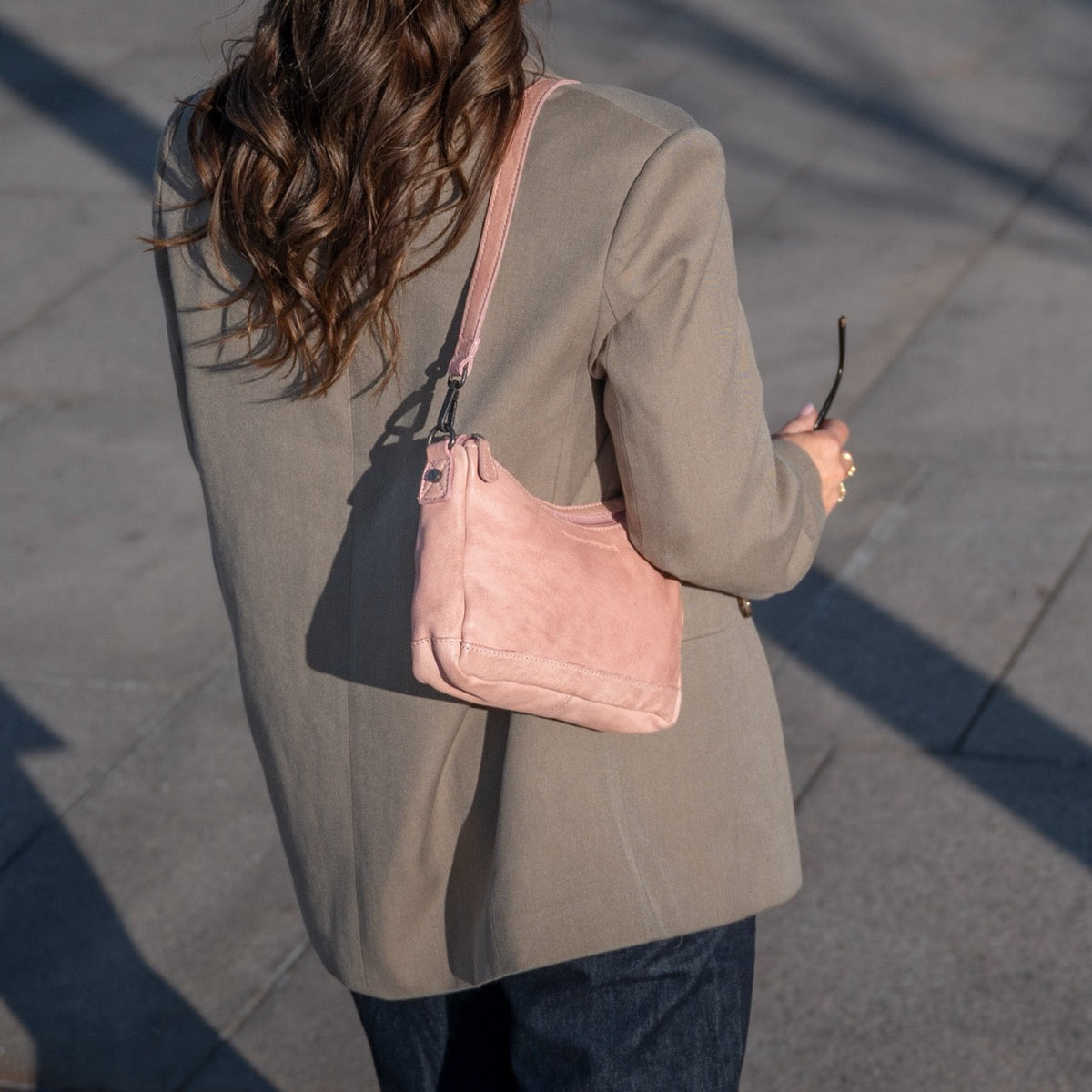 Irving Full-Grain Leather Shoulder Bag – alternate product view 3