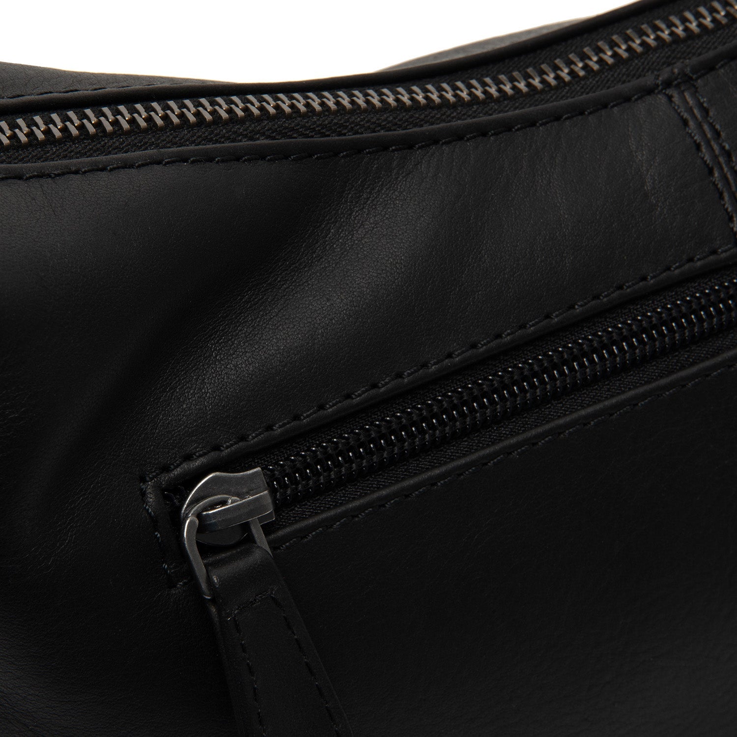 Black Leather Shoulder Bag Skara, detail view 4